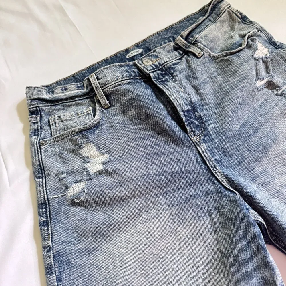 Old Navy Long Denim Bermuda Shorts Jorts Distressing Raw Hem Women's Size 12 - Picture 2 of 7